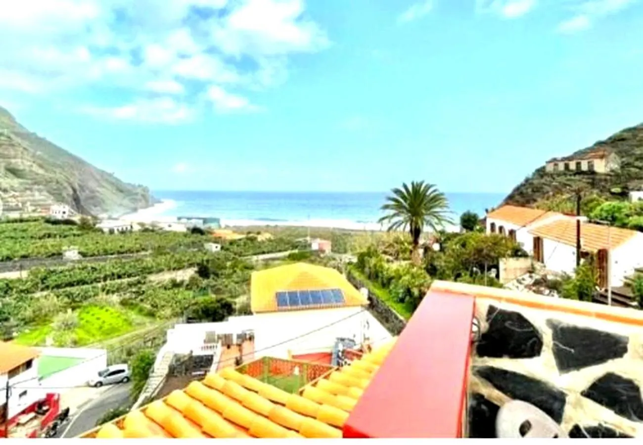 Holiday home Asombrosas Vistas Al Mar En Esta Casa Rural Con Amplia Terraza Wifi Hermigua Spain